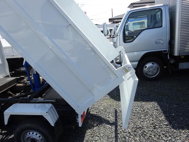 0900002A30240403W00215.jpg