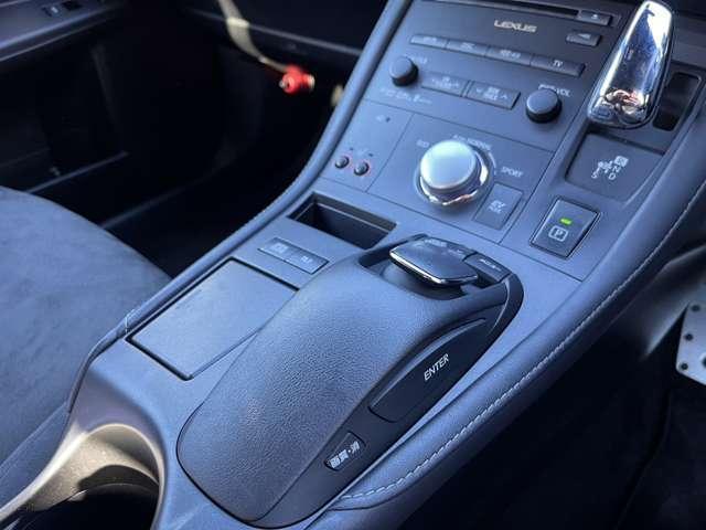 21872299_carP_l_8.jpg