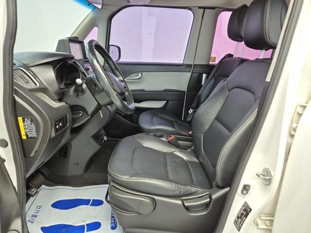 5121500935R11.jpg