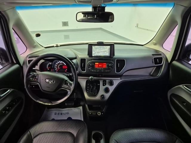 5121500935R7.jpg