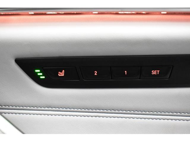9503522A30260321W00109.jpg
