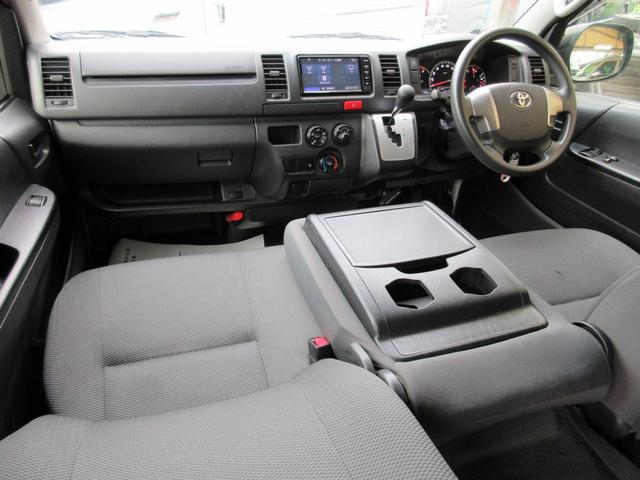 0500199A20251014W00107.jpg