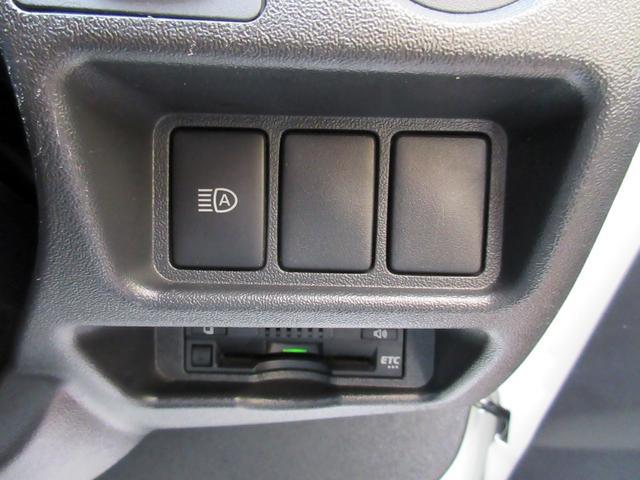 0500199A20251014W00116.jpg