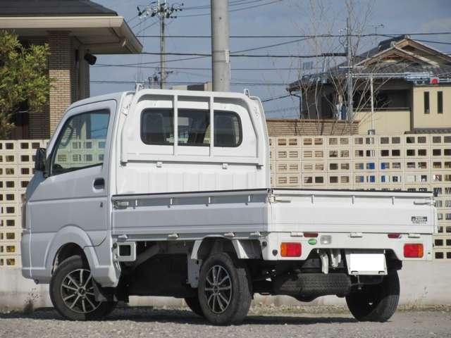 21642448_carP_l_11.jpg