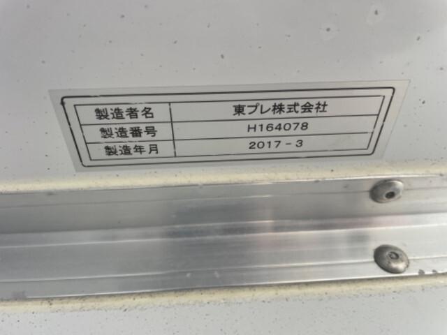 84064_14.jpg