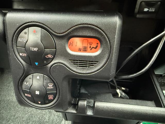 0300152A30260214W00213.jpg