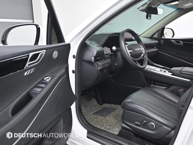 aeb177a8a1267d4f1b6ef51603ebde37.jpeg