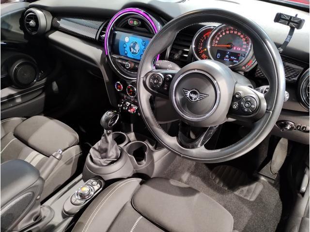 9352bdf20e6c87736cb9f350ae1d14c5.jpg