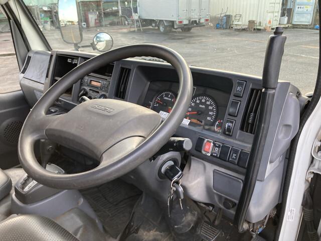 83526_33.jpg