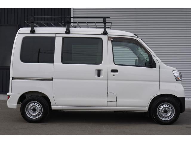 2e1a5c4a8ac1471cc740cc8959aebf63.jpg