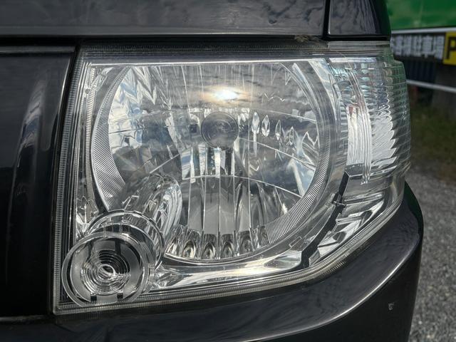 0903446A30251020W00110.jpg