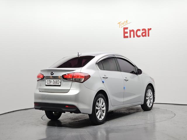 ef6019de3c2b74a97ac86c6a6d82b9b9.jpeg