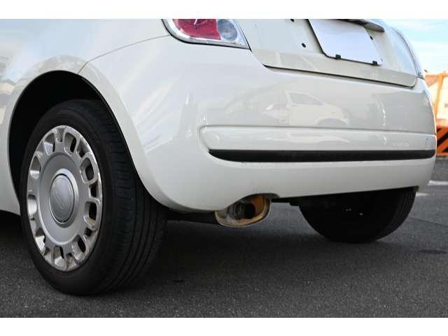 21233881_carP_l_2.jpg