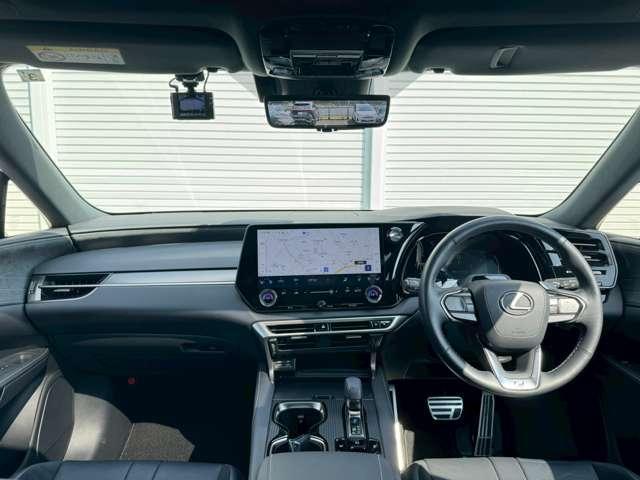 23129697_carP_l_10.jpg