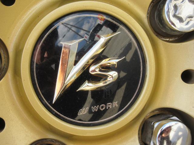 0840074A30250907W00216.jpg
