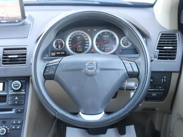 9200118A30260410W00211.jpg