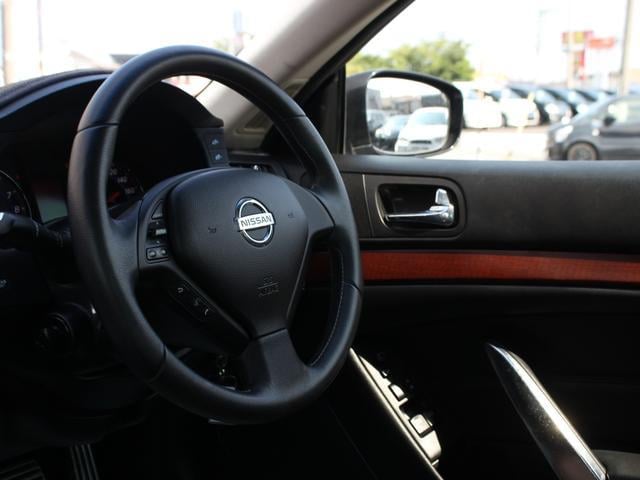 0520046A30250708W00313.jpg