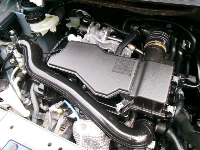 0902477A30260409W00115.jpg