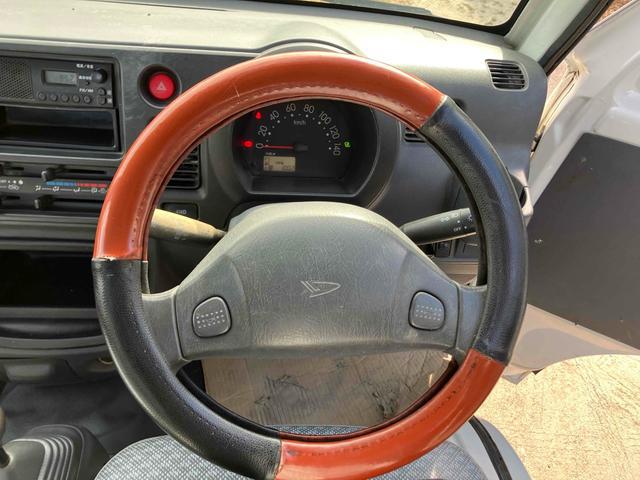 1101503A30251031W00117.jpg