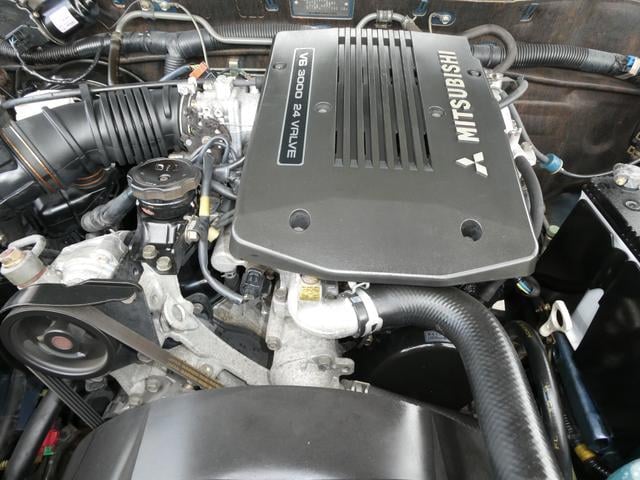 0403642A20251030W00117.jpg