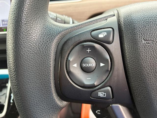 0560653A30251123W00218.jpg
