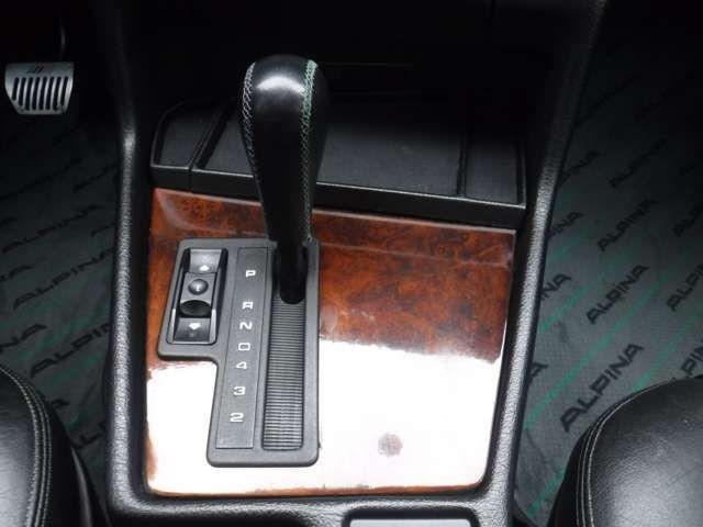 63db1e94d79a08bac989db2edebe7516.jpg