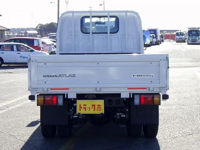 d54e14479a587a59c859e27eeb27d1d7.jpg