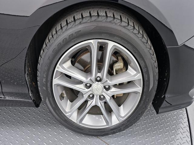 91961e7eaa80d257d51d6e5aad707990.jpeg