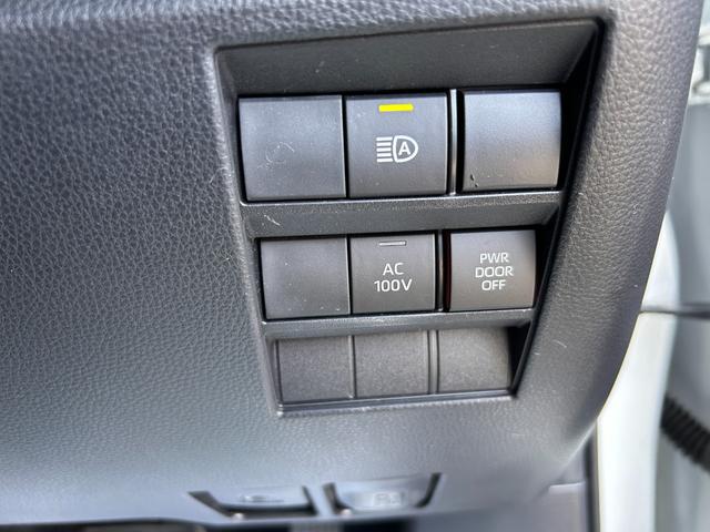 0720029A30260405W00119.jpg