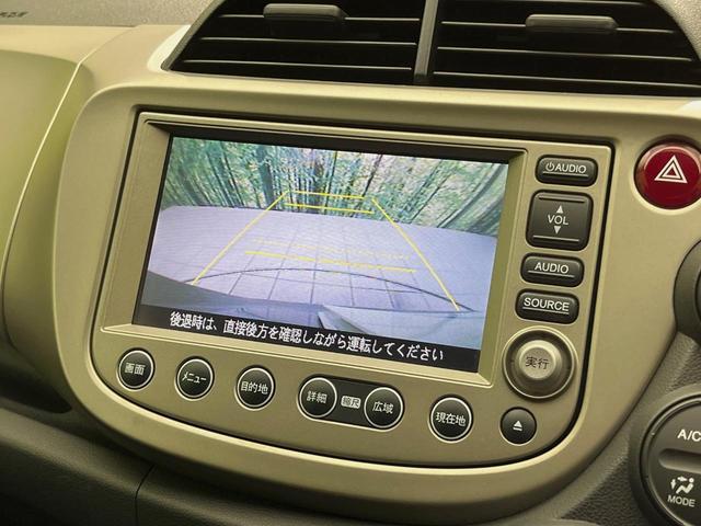22799043_carP_l_4.jpg