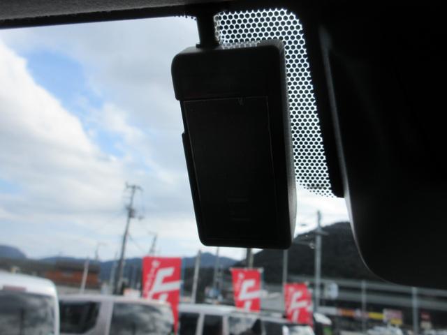 1300435A30260205W00219.jpg