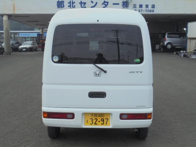 18522409_carP_l_16.jpg