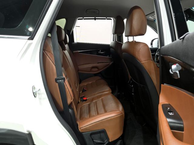 bc4bbacaddee5b567bf7c22dc6eae445.jpeg