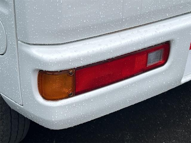 0403435A30260311W01415.jpg