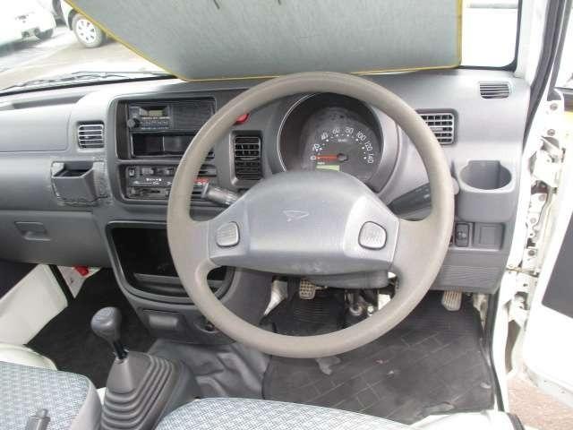 0840207A30250722W00215.jpg