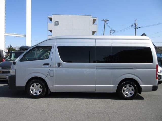0709200A30250215W00113.jpg