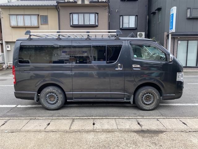 0707277A30260323W00109.jpg