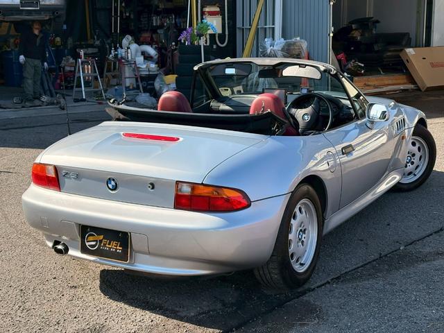 0708848A30260212W01803.jpg