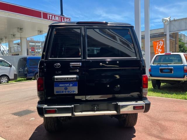 f60d1814a93d34eb9cbd28677e72fa90.jpg