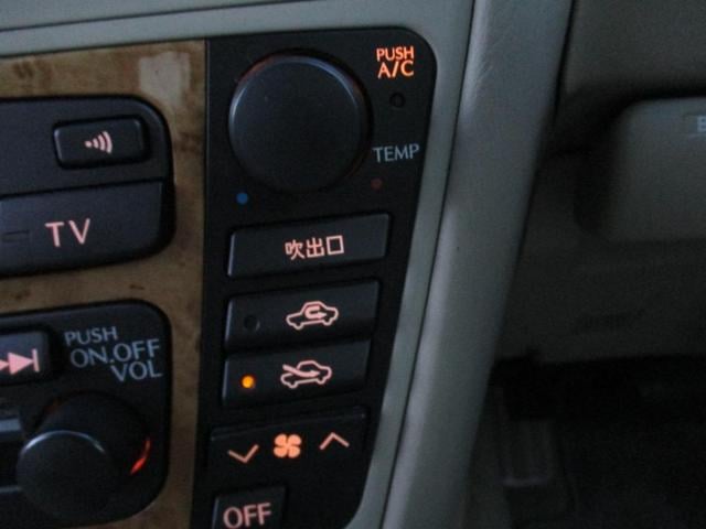 0400016A30221028W00113.jpg