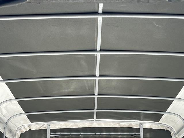 0208643A30251216W00111.jpg