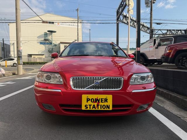 0700378A30260319W00102.jpg