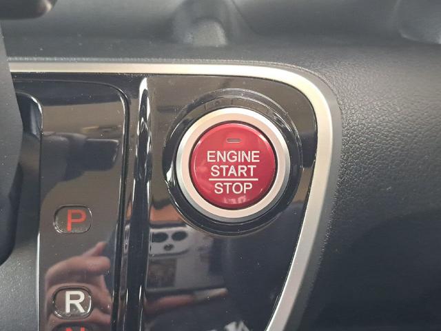 0401923A30260301W00210.jpg
