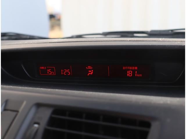 0500206A30251209W00108.jpg