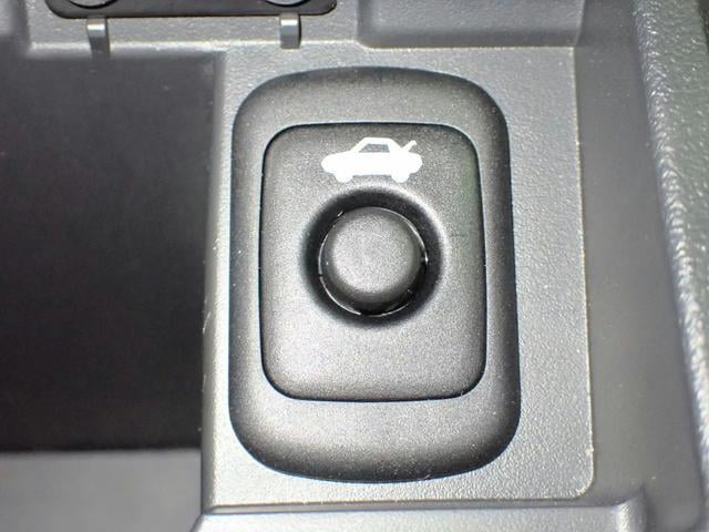 0204644A30250606W00214.jpg