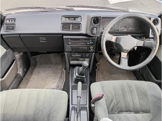 0207189A30251216W00307.jpg