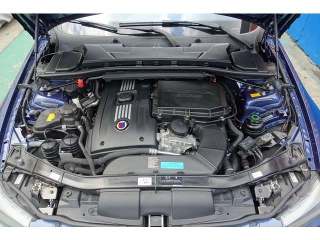 a422831493da44bd24ff1c577341b9a9.jpg