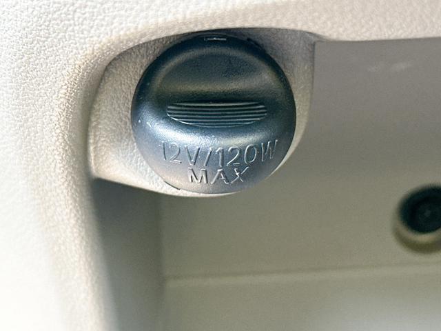 0203922A30260313W00216.jpg