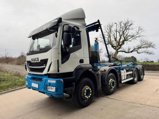 6a883ced0c732647f94d4fc677b59749.jpeg