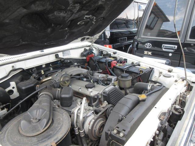 0800018A30180921W00113.jpg